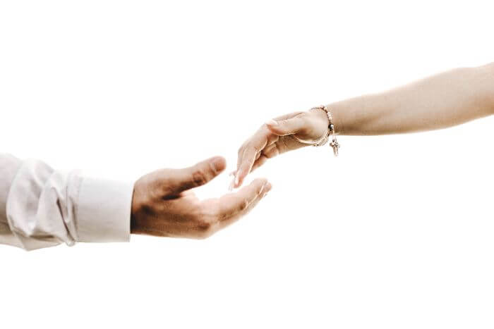 man hand and woman hand
